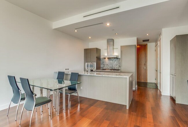 Photo - 2900 McKinnon-311.7 Unit 311.7