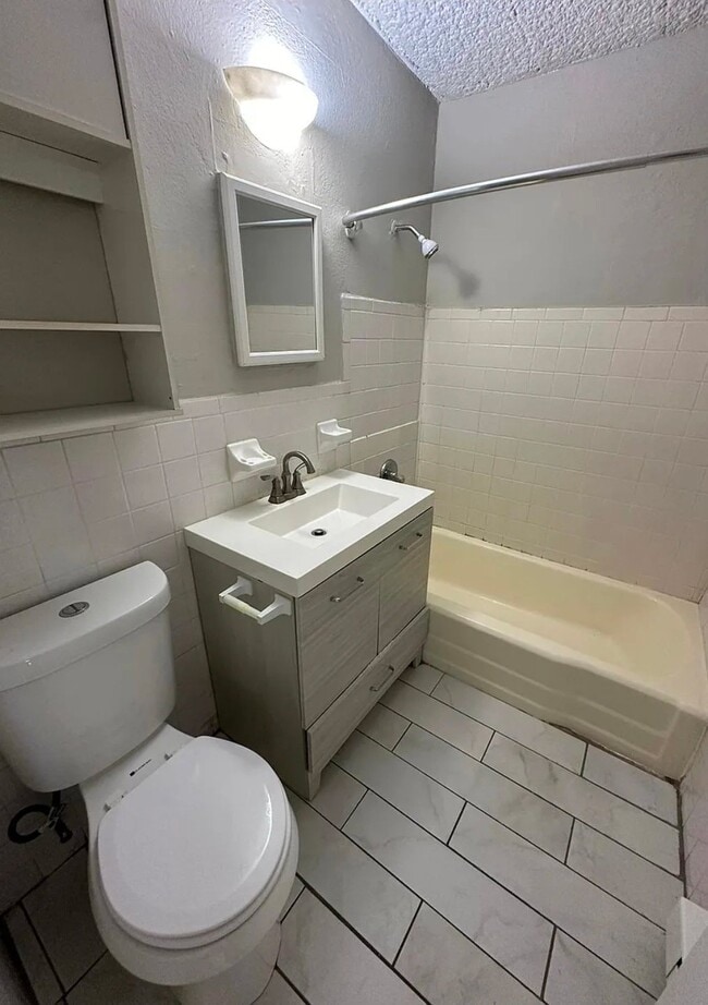 31 Austin St Unit 7C