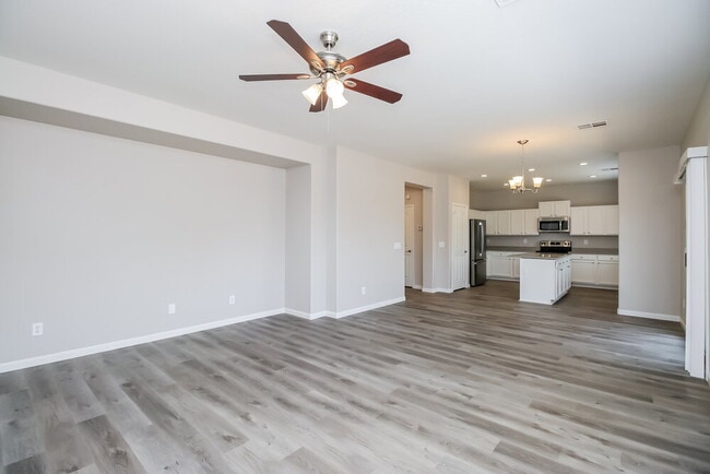 Photo - 4515 E Oxford Ln