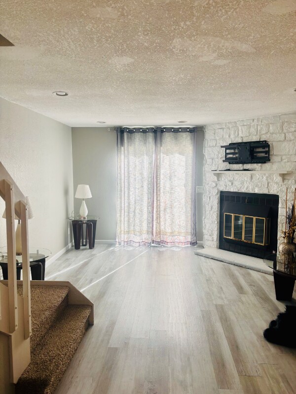 Photo - 12053 E Hoye Dr