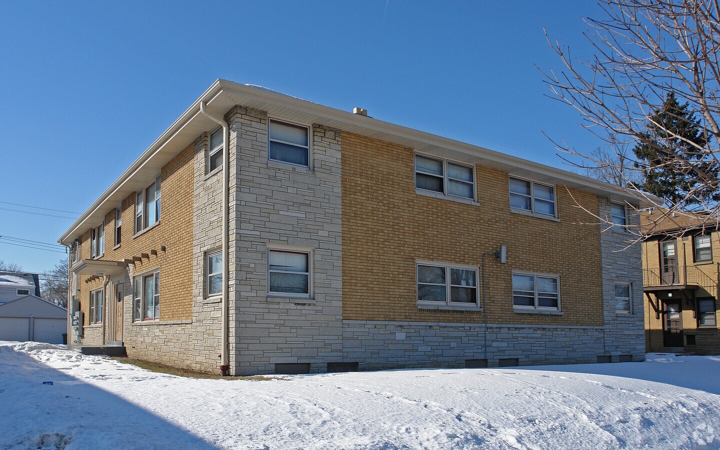 Photo - 7125 W Appleton Ave Apartments