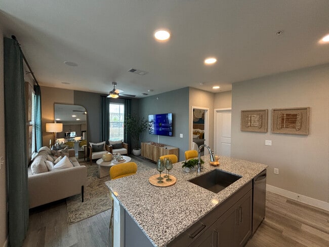 Photo - 502 Commercial Lp Apartamento Unidad b1