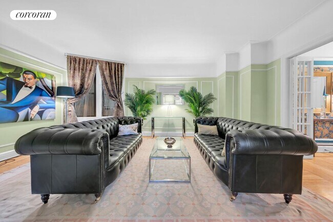 Photo - 325 Riverside Dr