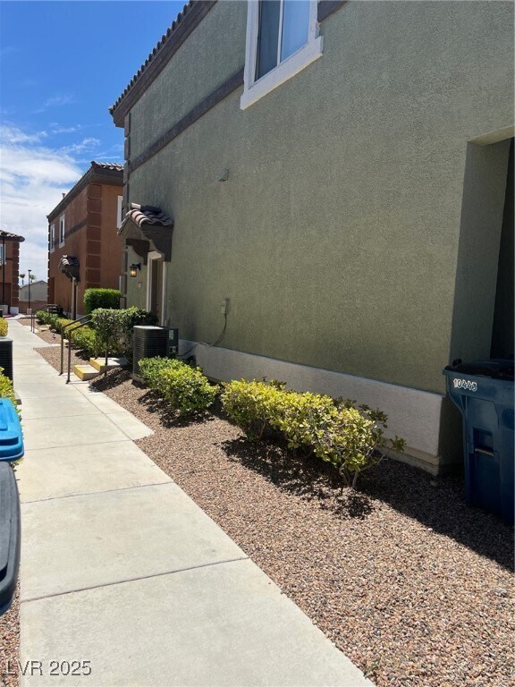 Photo - 10443 Alpine Edge Ave