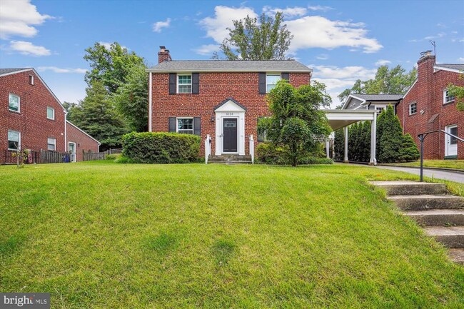 Building Photo - 6124 12th Rd N