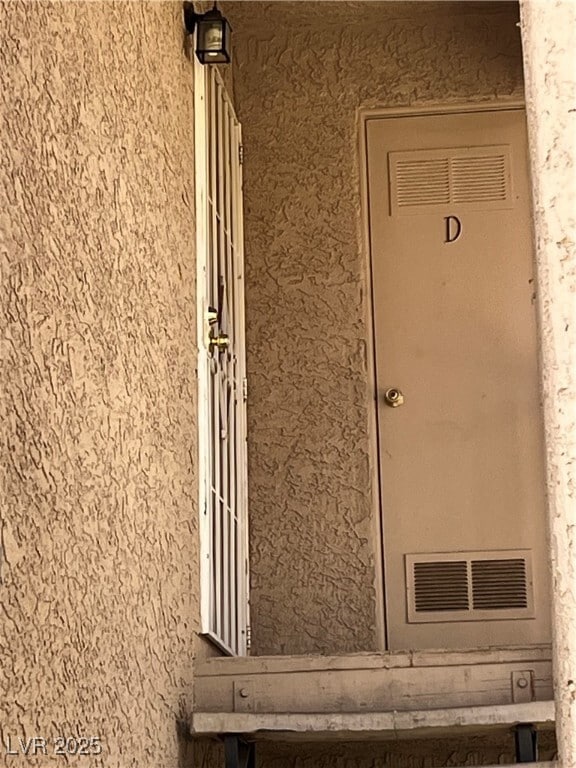 Photo - 5576 W Rochelle Ave. Unidad 11D Rental