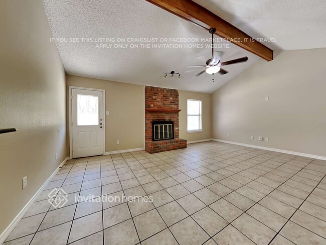 Photo - 2512 Bayberry Ln