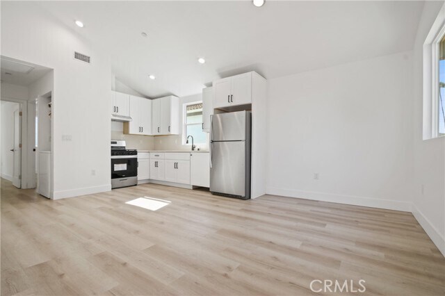 Photo - 9241 1/2 Firth Blvd