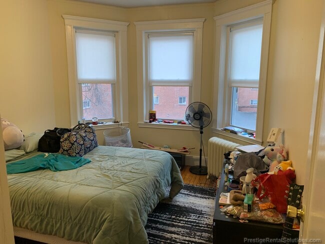 Photo - 65 Wood Ave Unit 10