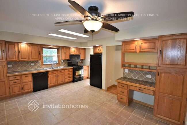 Photo - 9318 S 78th Ave