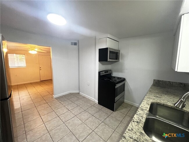 Photo - 1011 Hackberry St