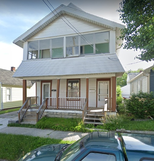 Building Photo - 145 Carbon St Unit 2