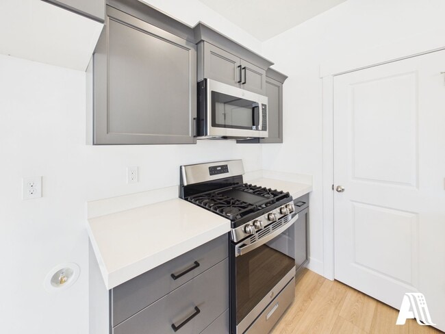 Photo - Brand New 4 Bedroom Corner Townhome for Rent – Salem, Utah