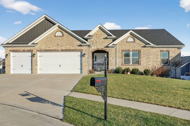 Building Photo - 4 Arancio Ct