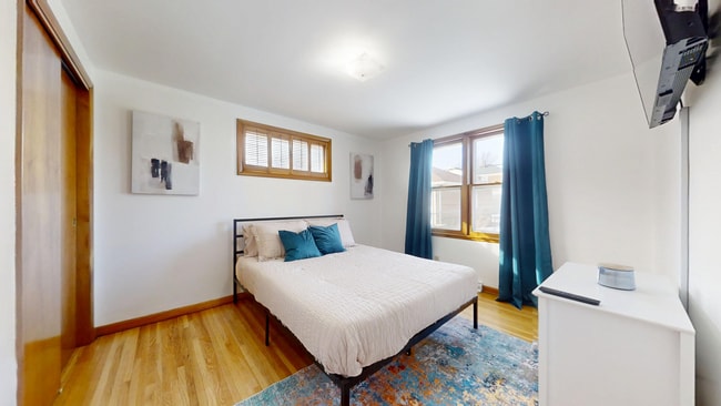 Photo - 44 Aurora Dr