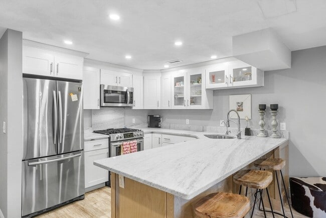 Photo - 115 Mill Pond