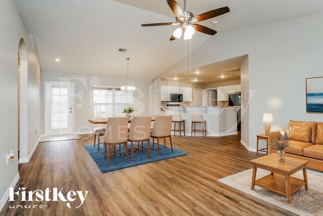 Photo - 322 NE 14th Terrace