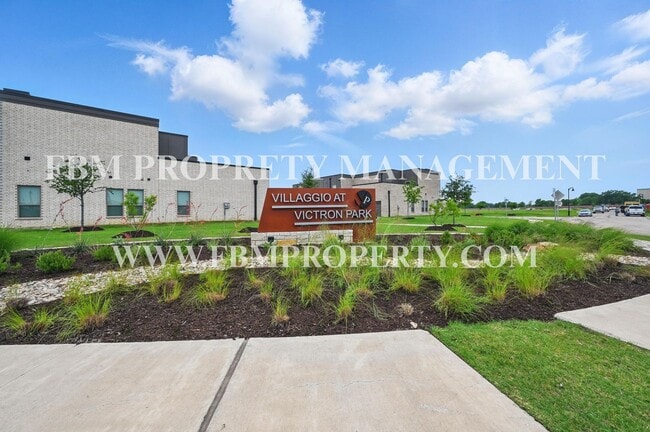 Photo - 2879 Amelia Ln