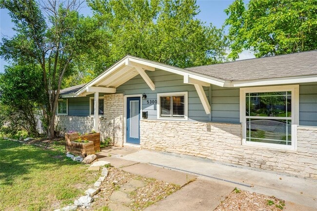 Photo - 5300 Halmark Dr