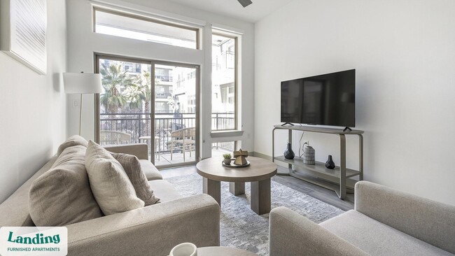 3030 Summer St Unit 223