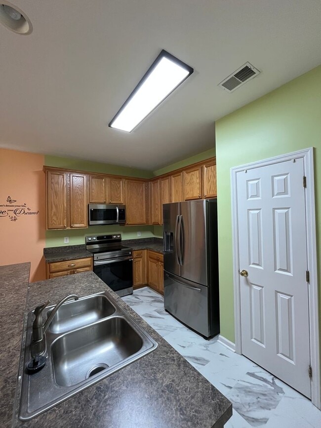 Photo - Beautiful 6 Bedroom, 3.5 Bath Home