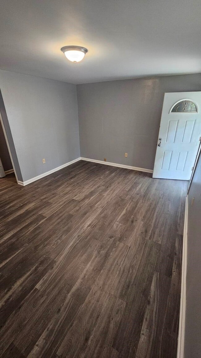 Living Room - 3145 Amarillo St Rental
