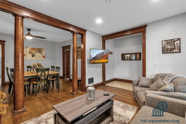 Photo - 309 Bird Ave Unidad 1