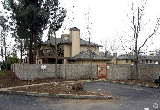 Photo - Galindo Woods