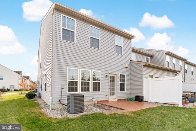 Building Photo - 42 Sundance Dr