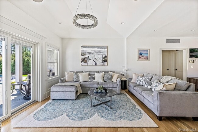 Photo - 9 Jennifers Path