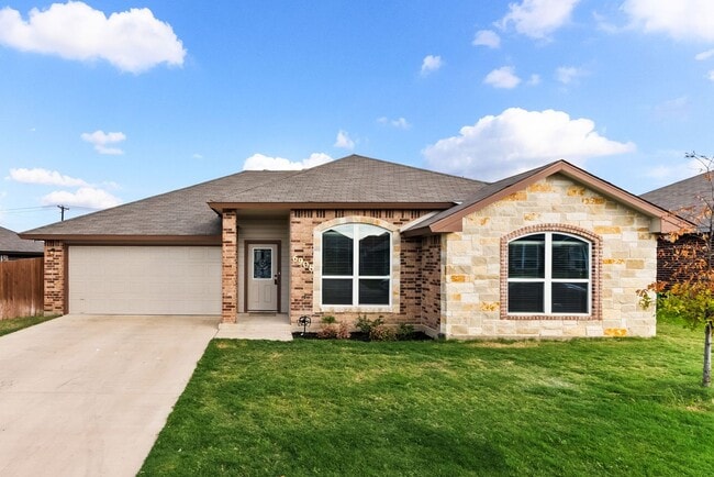 Photo - 6908 Catherine Dr