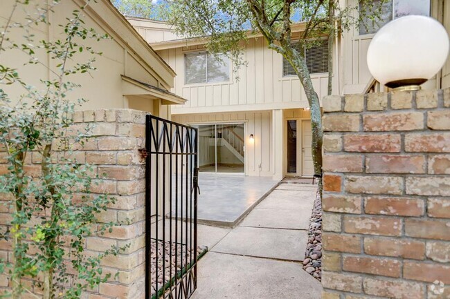 Building Photo - 2445 Settler's Way Rental