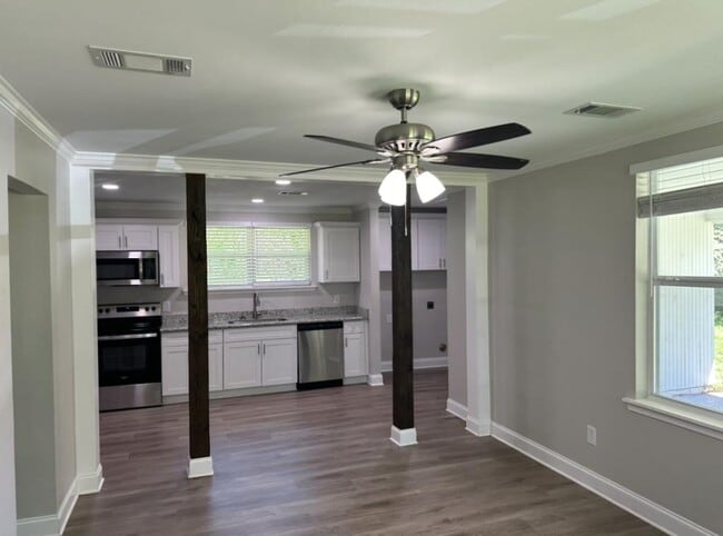 Photo - 17660 Avalon Terrace