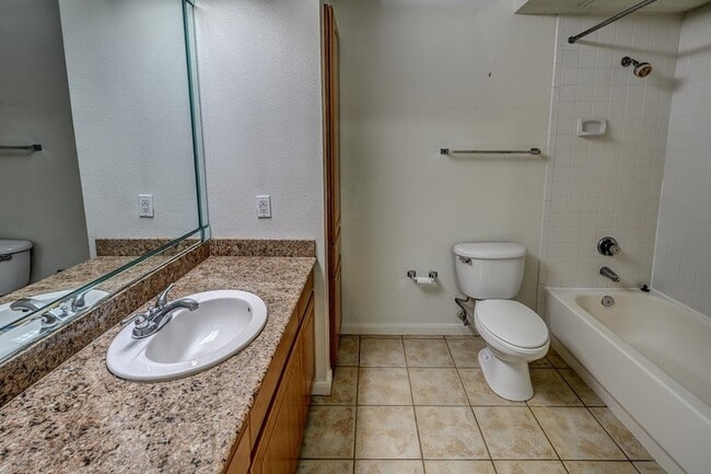 Photo - 3231 Allen Pkwy Unit 6203