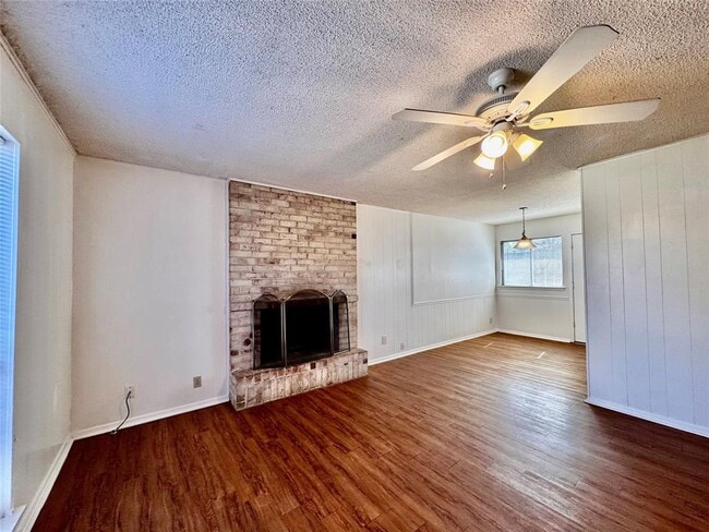 Photo - 4703 Sagebrush Trail