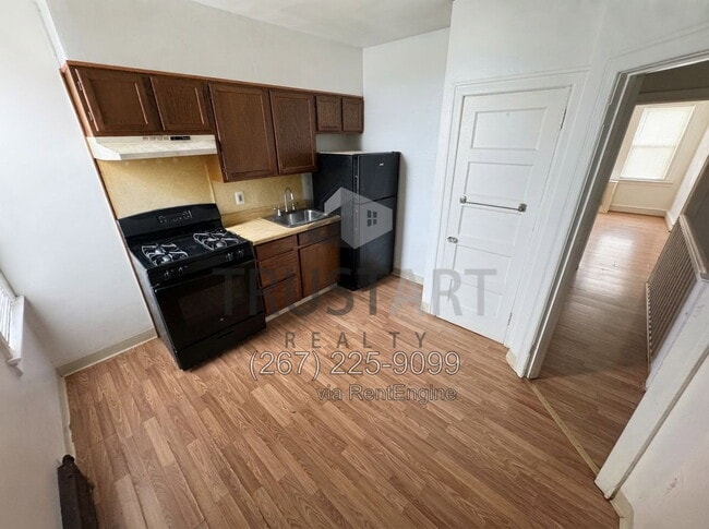 Photo - 148 W Spencer St Unit 2