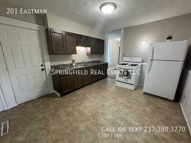 Photo - 201 Eastman-