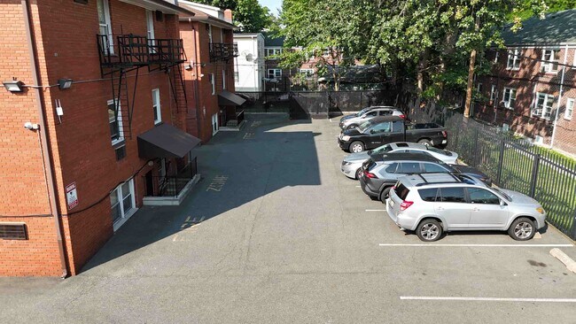 824-828-832 Grove St