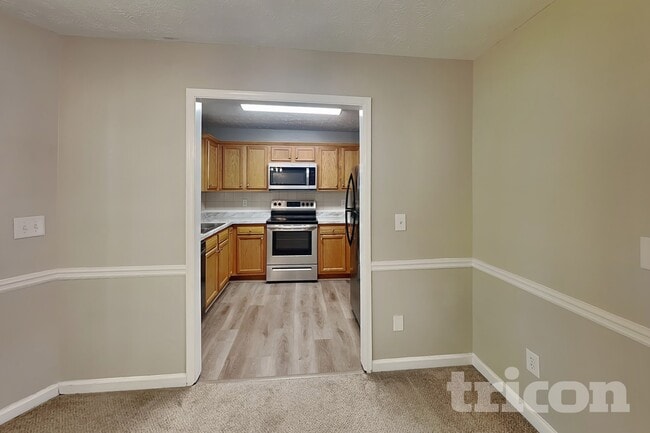 1035 Peace Dr