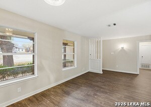 Photo - 918 Clearview Dr