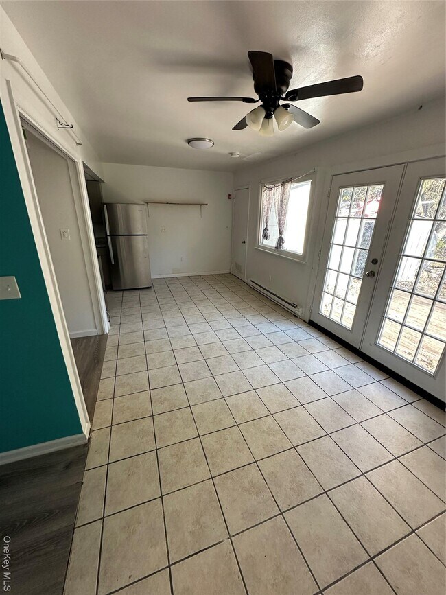 Photo - 14 Columbine Ct