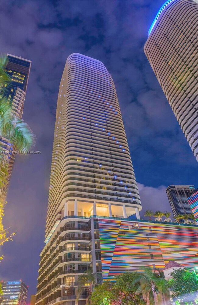 Building Photo - 801 S Miami Ave Unit 5006