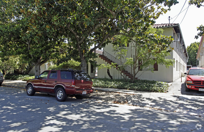 Building Photo - Andalusia at Chestnut Rental