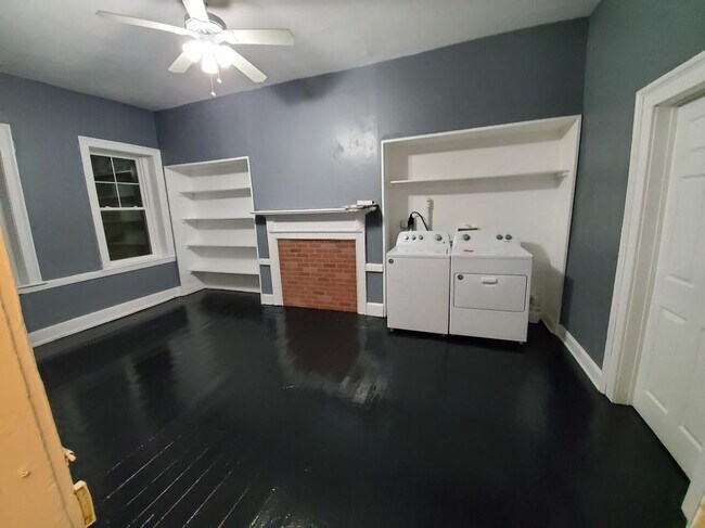 Photo - 820 Caroline St Unit 3