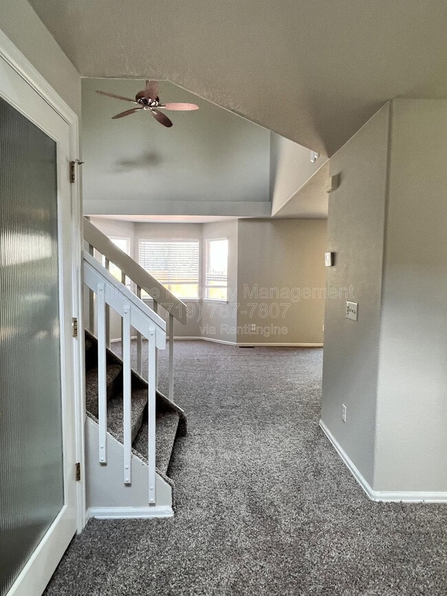 Photo - 5671 Vermillion Bluffs Dr