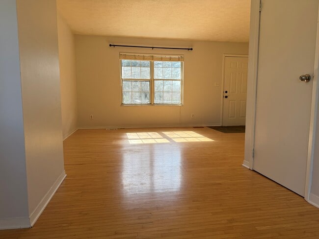 Photo - 3811 S Westmont Ave