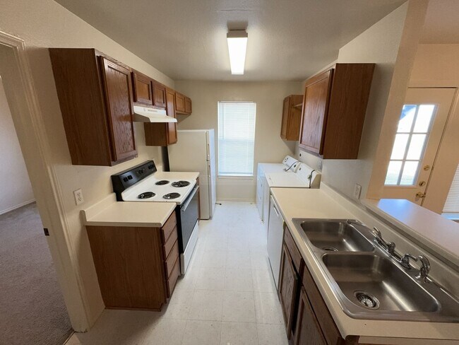 5804 Greengate Dr Unidad 5804 Greengate Dr Unit A