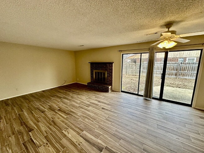 Photo - 3507 W Beechwood Dr