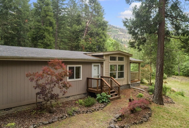 Photo - 12272 S Fork Little Butte Creek Rd