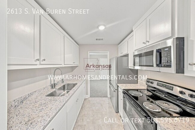 Photo - 2613 S Van Buren St